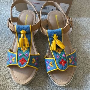 EUC HANNA ANDERSON GIRLS SUNSHINE PLATFORM SANDLES SZ 4